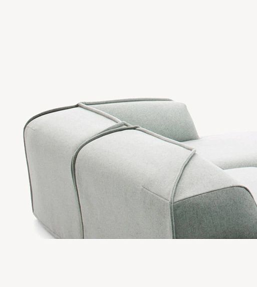 Диван M.a.s.s.a.s.