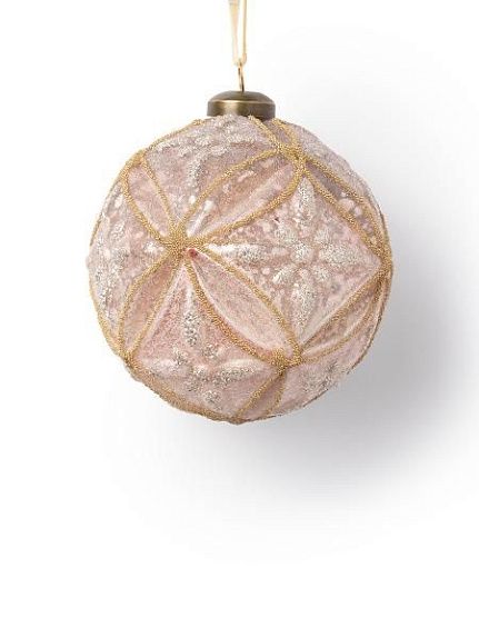 Шар бледно-розового цвета