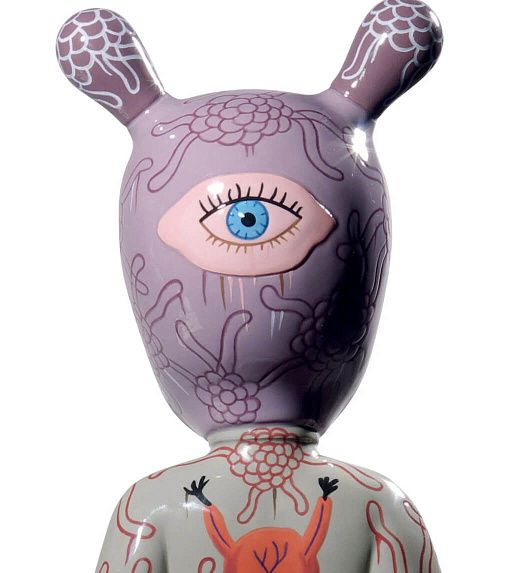 Скульптура The Guest by Gary Baseman